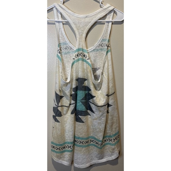 Luna Chic Women’s Aztec Tribal Print Tank Top Size‎ Medium - Picture 3 of 3